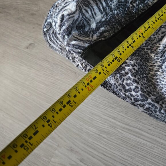 NWOT - Black & White sparkly bag - Picture 11 of 14